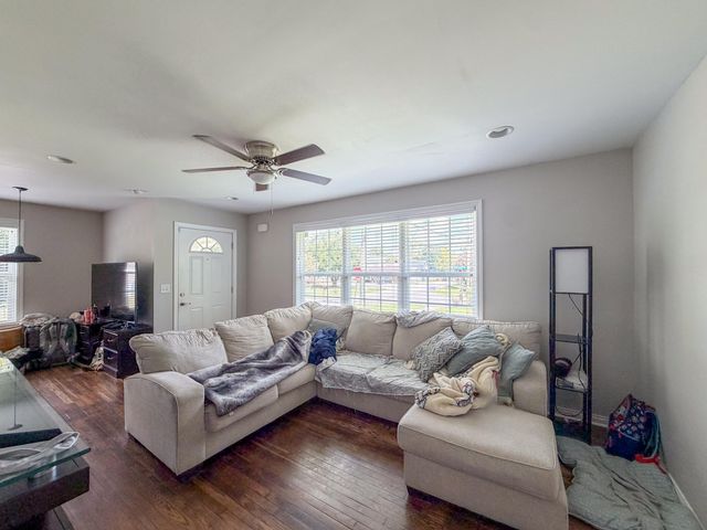 1482 E State Line Road, Rossville, GA 30741