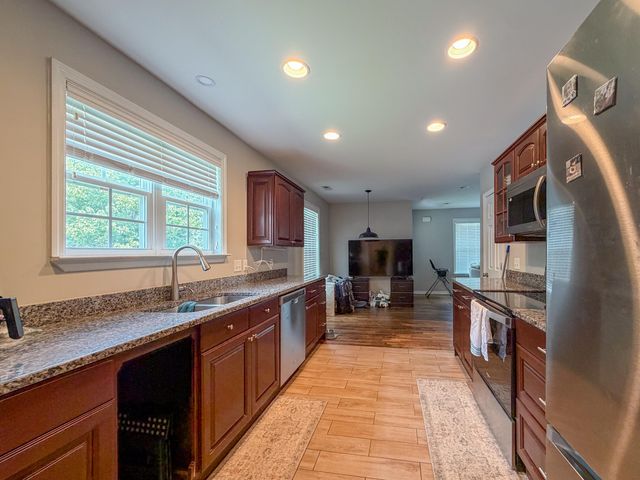 1482 E State Line Road, Rossville, GA 30741
