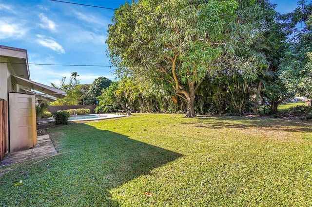 881 NW Zinnia Lane, Plantation, FL 33317