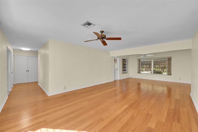 881 NW Zinnia Lane, Plantation, FL 33317