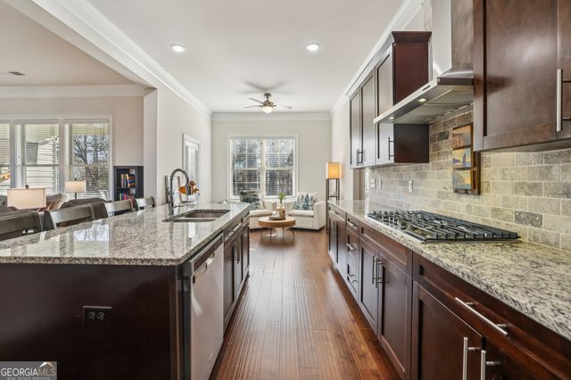 3427 Dockside Shores Drive, Gainesville, GA 30506