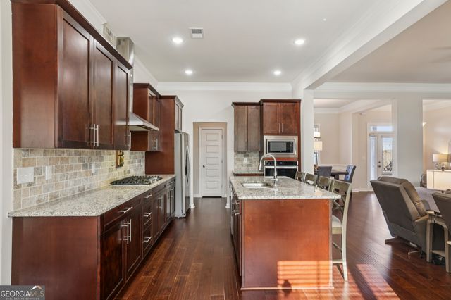 3427 Dockside Shores Drive, Gainesville, GA 30506