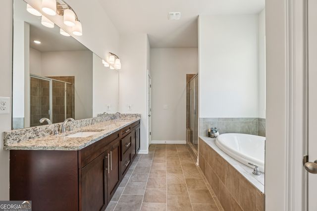 3427 Dockside Shores Drive, Gainesville, GA 30506