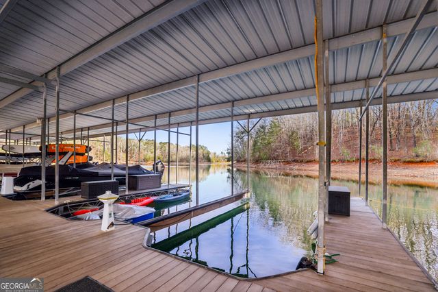 3427 Dockside Shores Drive, Gainesville, GA 30506
