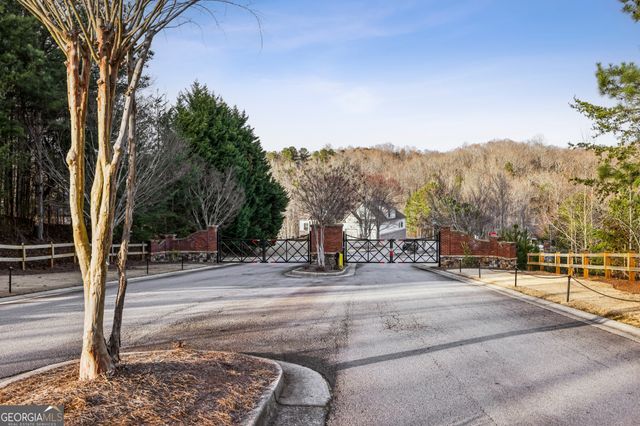 3427 Dockside Shores Drive, Gainesville, GA 30506