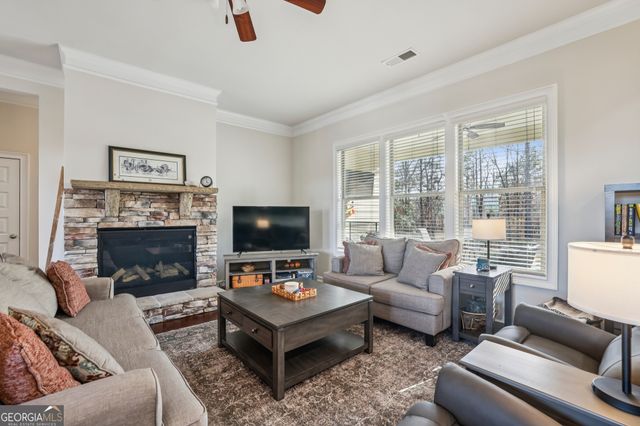 3427 Dockside Shores Drive, Gainesville, GA 30506