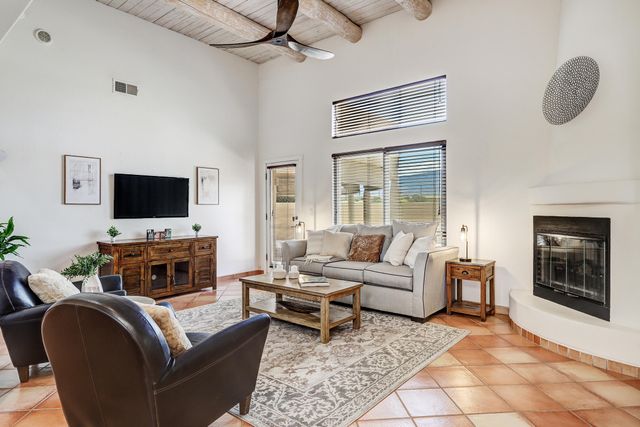 44 Roadrunner Trail, Placitas, NM 87043