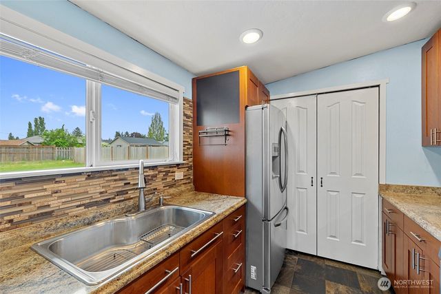 1519 Berniece Street, Mount Vernon, WA 98274