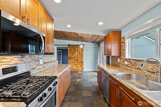 1519 Berniece Street, Mount Vernon, WA 98274