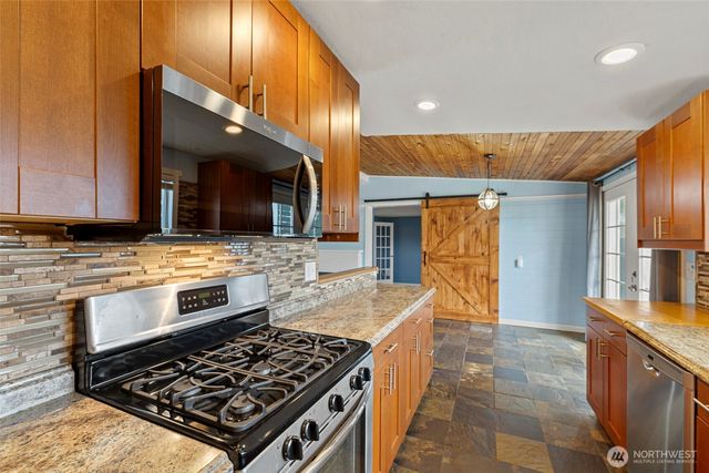 1519 Berniece Street, Mount Vernon, WA 98274