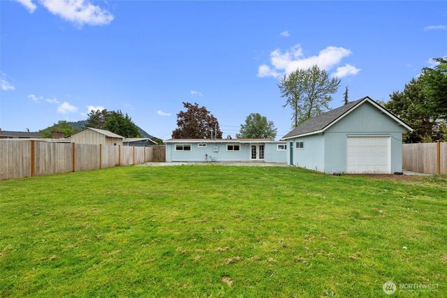 1519 Berniece Street, Mount Vernon, WA 98274