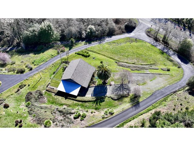 99106 E FREEMAN Ln, Brookings, OR 97415
