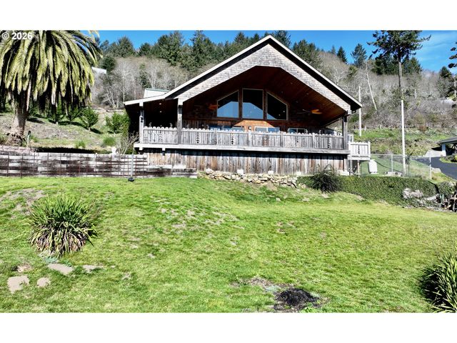 99106 E FREEMAN Ln, Brookings, OR 97415