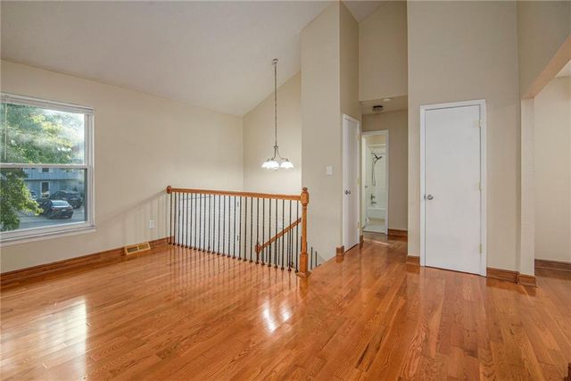 7526 Monrovia Street, Lenexa, KS 66216