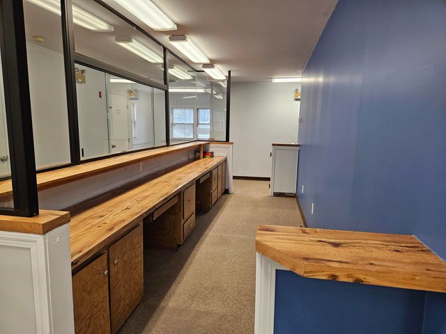 49 Birch Street, Derry, NH 03038