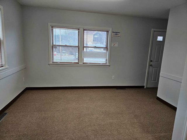 49 Birch Street, Derry, NH 03038