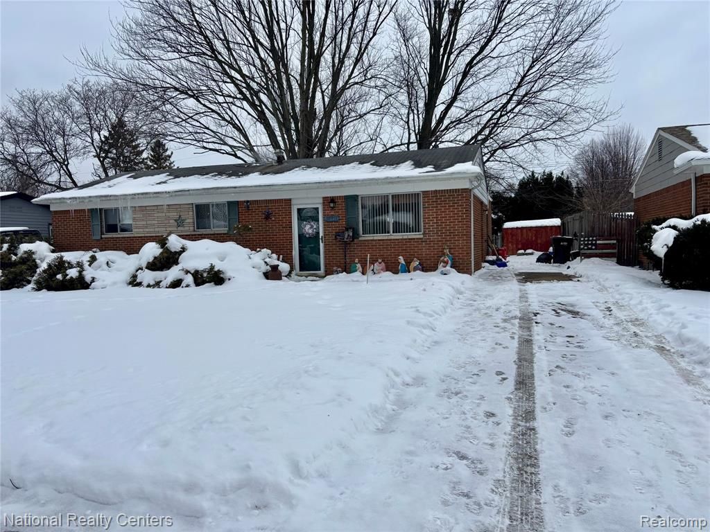 38751 Beecher Drive, Sterling Heights, MI 48312