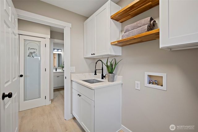22512 SE 281st Street, Maple Valley, WA 98038