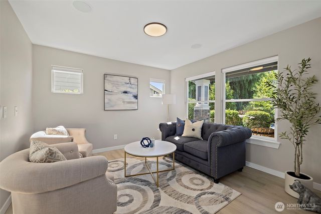 22512 SE 281st Street, Maple Valley, WA 98038