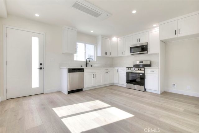 1070 Allen D, Glendale, CA 91201