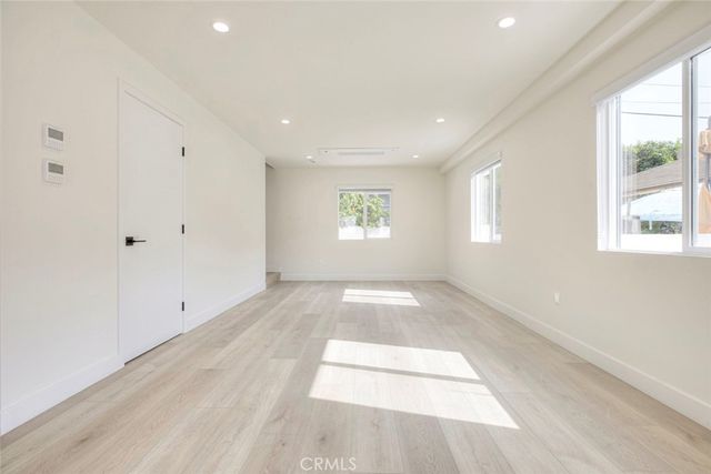 1070 Allen D, Glendale, CA 91201