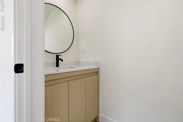 1070 Allen D, Glendale, CA 91201