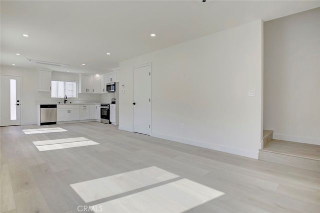 1070 Allen D, Glendale, CA 91201