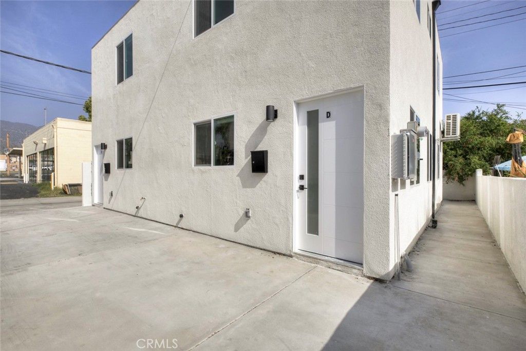 1070 Allen D, Glendale, CA 91201