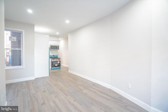 1714 SNYDER AVE, Philadelphia, PA 19145