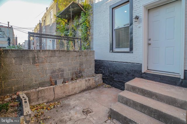 1714 SNYDER AVE, Philadelphia, PA 19145