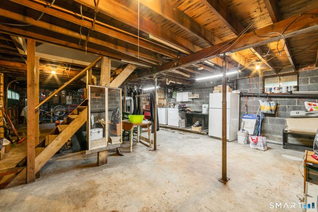 146 Highland Drive, Waterbury, CT 06708