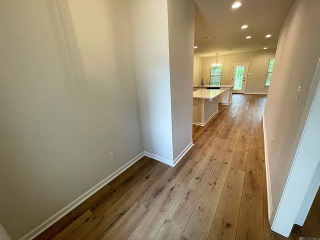 12876 Siberian Dr, Walker, LA 70785