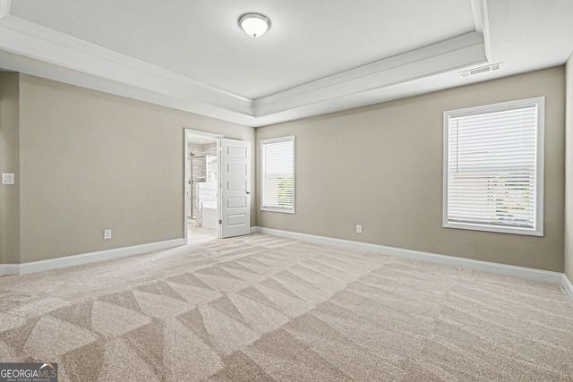 305 Sterling Creek Way, Loganville, GA 30052