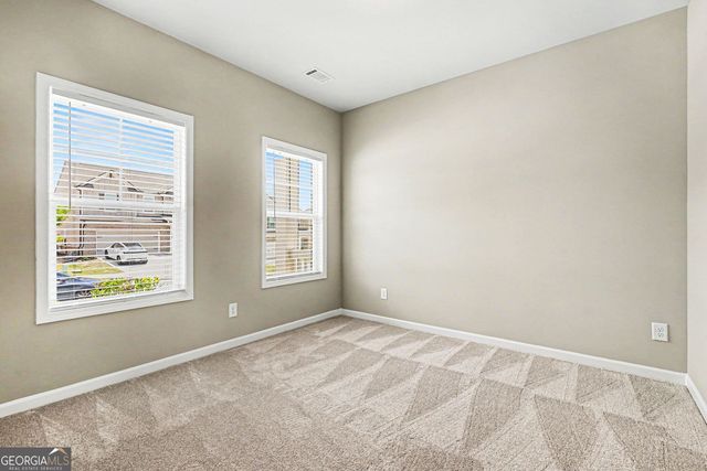 305 Sterling Creek Way, Loganville, GA 30052