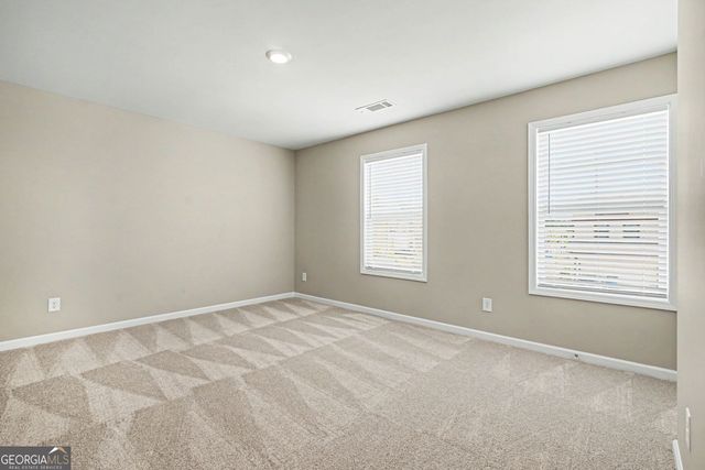 305 Sterling Creek Way, Loganville, GA 30052