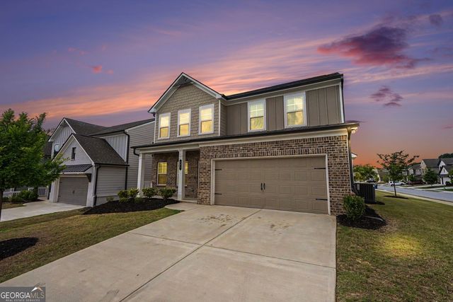 305 Sterling Creek Way, Loganville, GA 30052