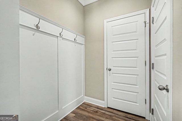 305 Sterling Creek Way, Loganville, GA 30052