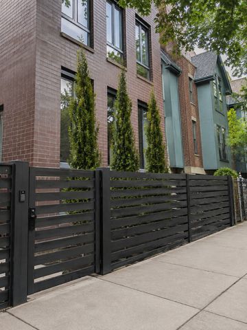 1441 W Diversey Parkway PH, Chicago, IL 60614