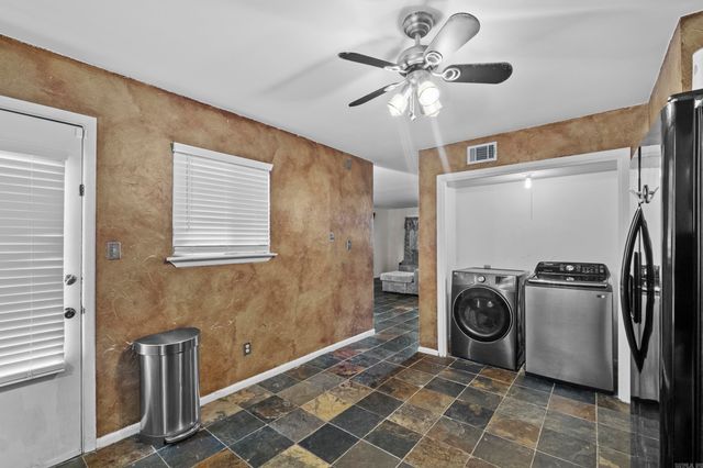 2001 Reservoir Rd Apt 22, Little Rock, AR 72227