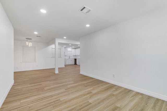 6315 Thrush, Houston, TX 77087