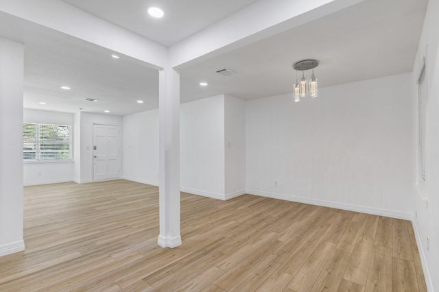 6315 Thrush, Houston, TX 77087