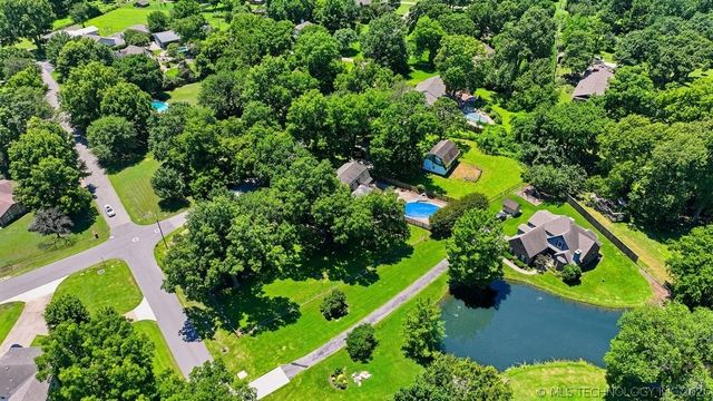 8189 E 114th Street S, Bixby, OK 74008