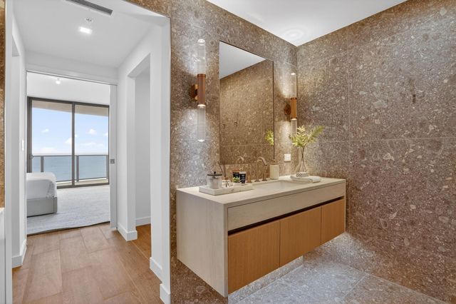 900 N Ocean Boulevard 1401, Pompano Beach, FL 33062