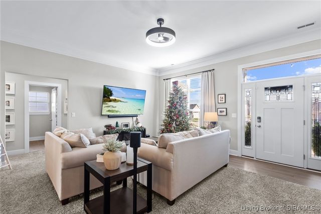 5421 Catalina Trail, Sellersburg, IN 47172