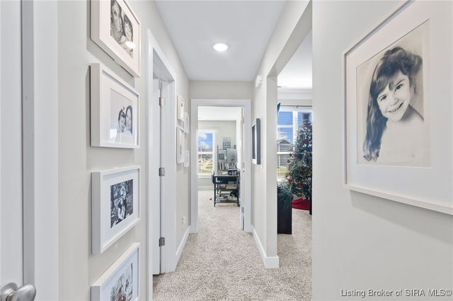 5421 Catalina Trail, Sellersburg, IN 47172