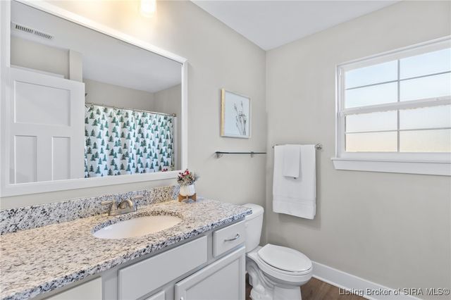 5421 Catalina Trail, Sellersburg, IN 47172