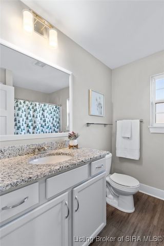 5421 Catalina Trail, Sellersburg, IN 47172