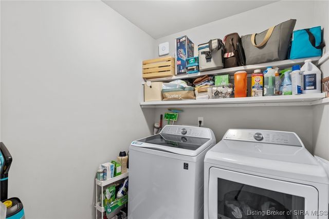 5421 Catalina Trail, Sellersburg, IN 47172