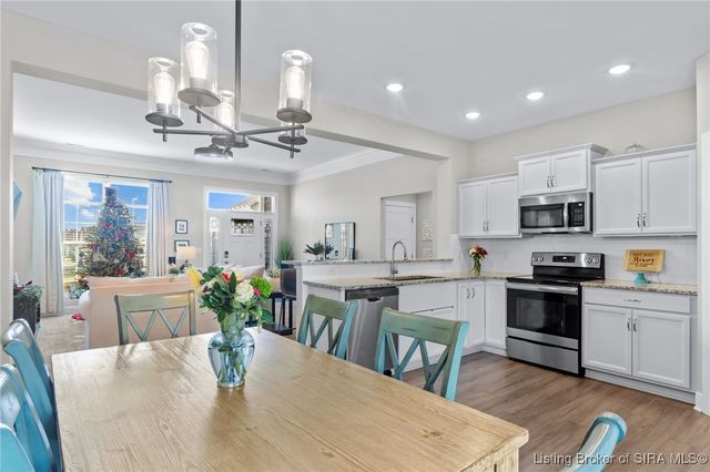 5421 Catalina Trail, Sellersburg, IN 47172