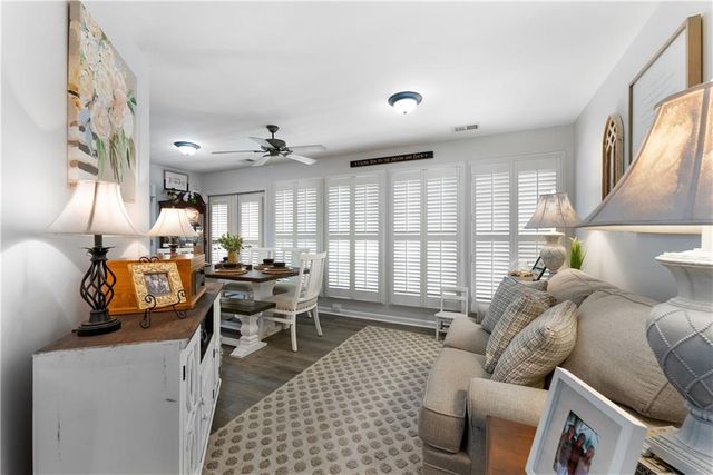 21 Stewart Drive, Cartersville, GA 30120